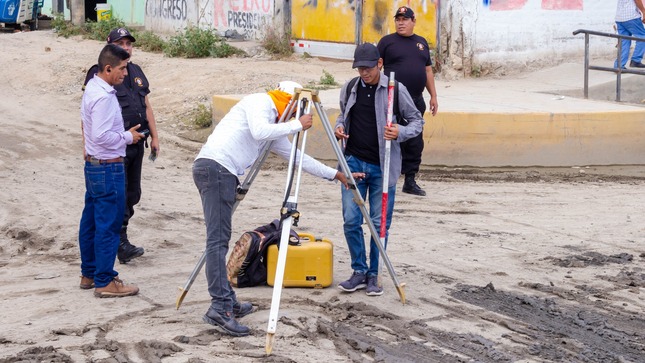 COMUNA CONTINÚA LEVANTAMIENTO TOPOGRÁFICO EN ZONAS DE ALTO RIESGO