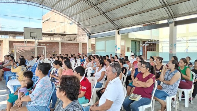 MUNICIPALIDAD DE SULLANA APERTURA PROYECTO EDUCATIVO ESCUELA DE FAMILIAS EN LA  I.E. ESMELDA JIMÉNEZ DE VÁSQUEZ