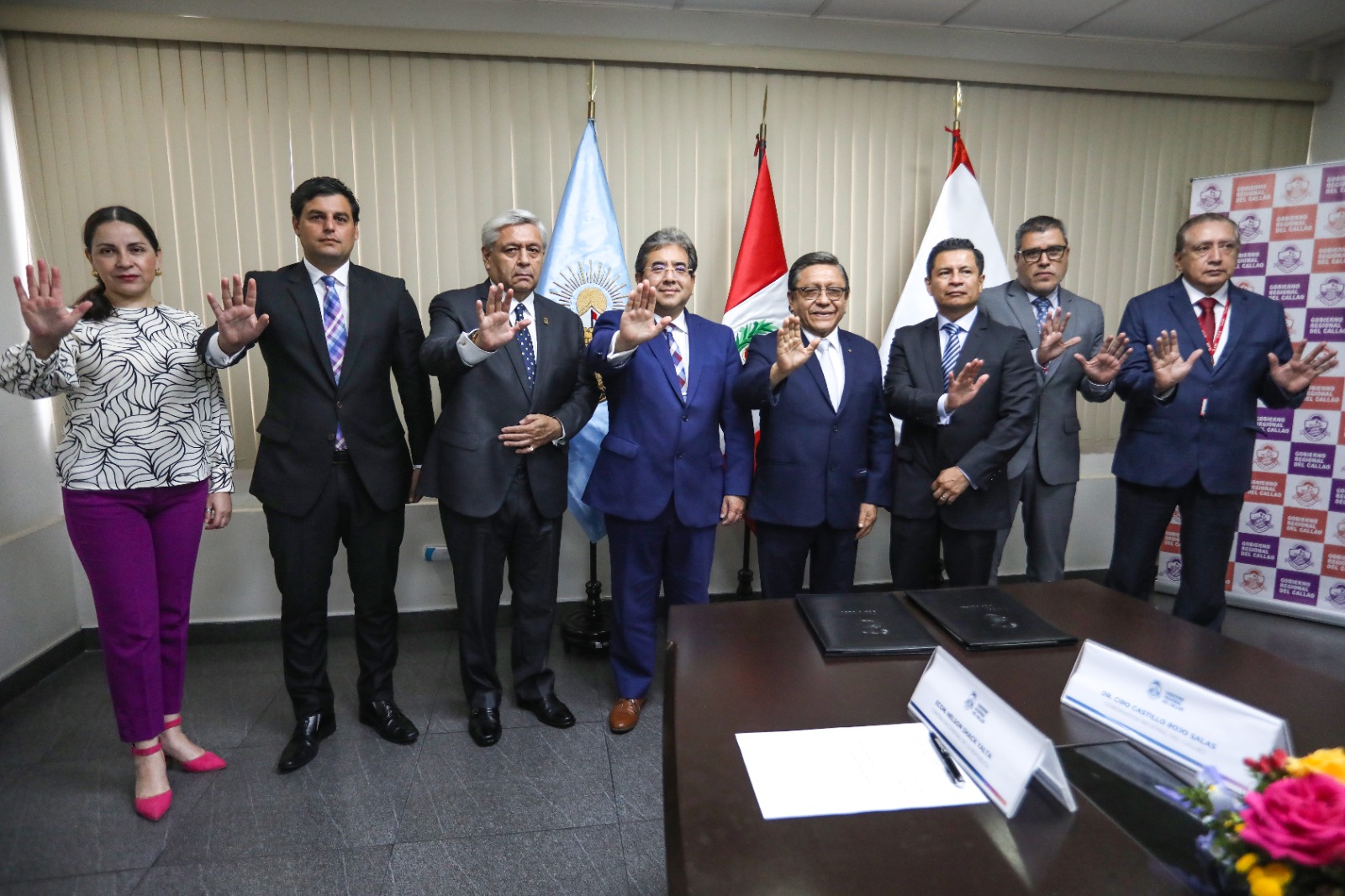 GORE Callao firma convenio con la contraloría para capacitar a funcionarios y consejeros