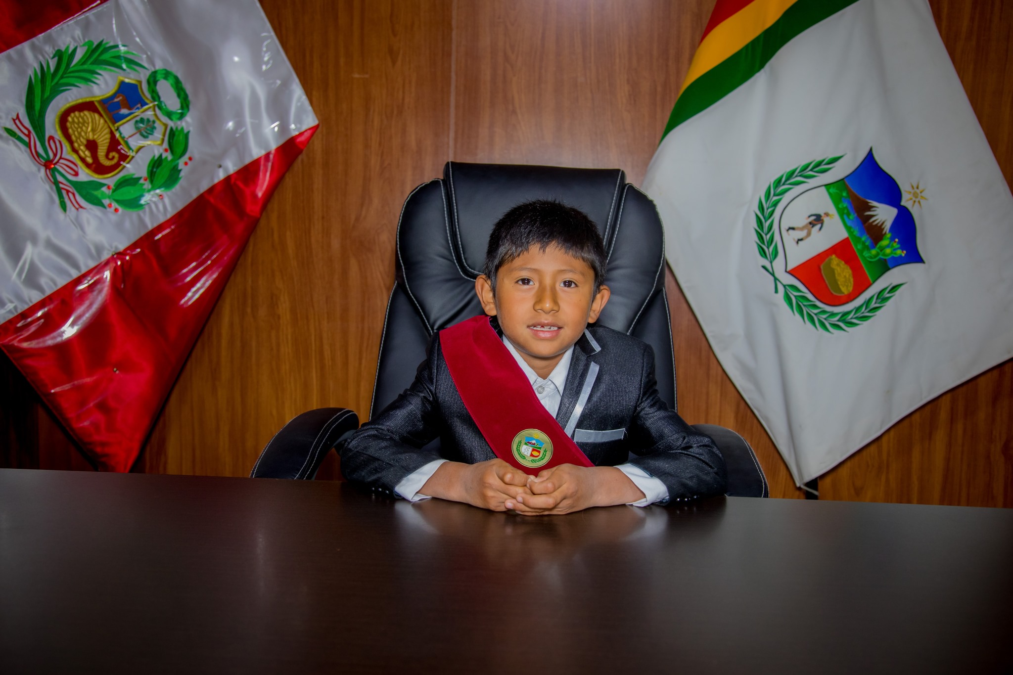 Mandatario Regional Percy Godoy impulsa generación de nuevos líderes tras exitosa experiencia de escolar Jheyson Casimiro como gobernador