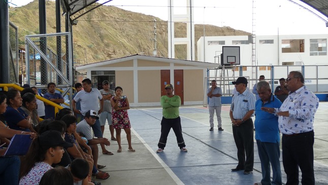 Alcalde REEDY BANCAYAN PALOMINO se reunió con moradores de Cabo Blanco
