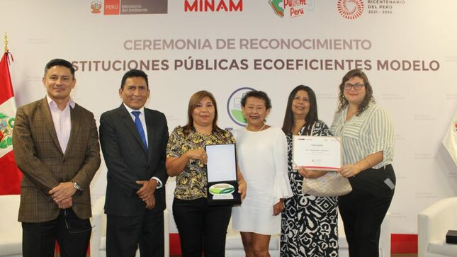 Agrobanco es reconocido como institución ecoeficiente por el Ministerio del Ambiente