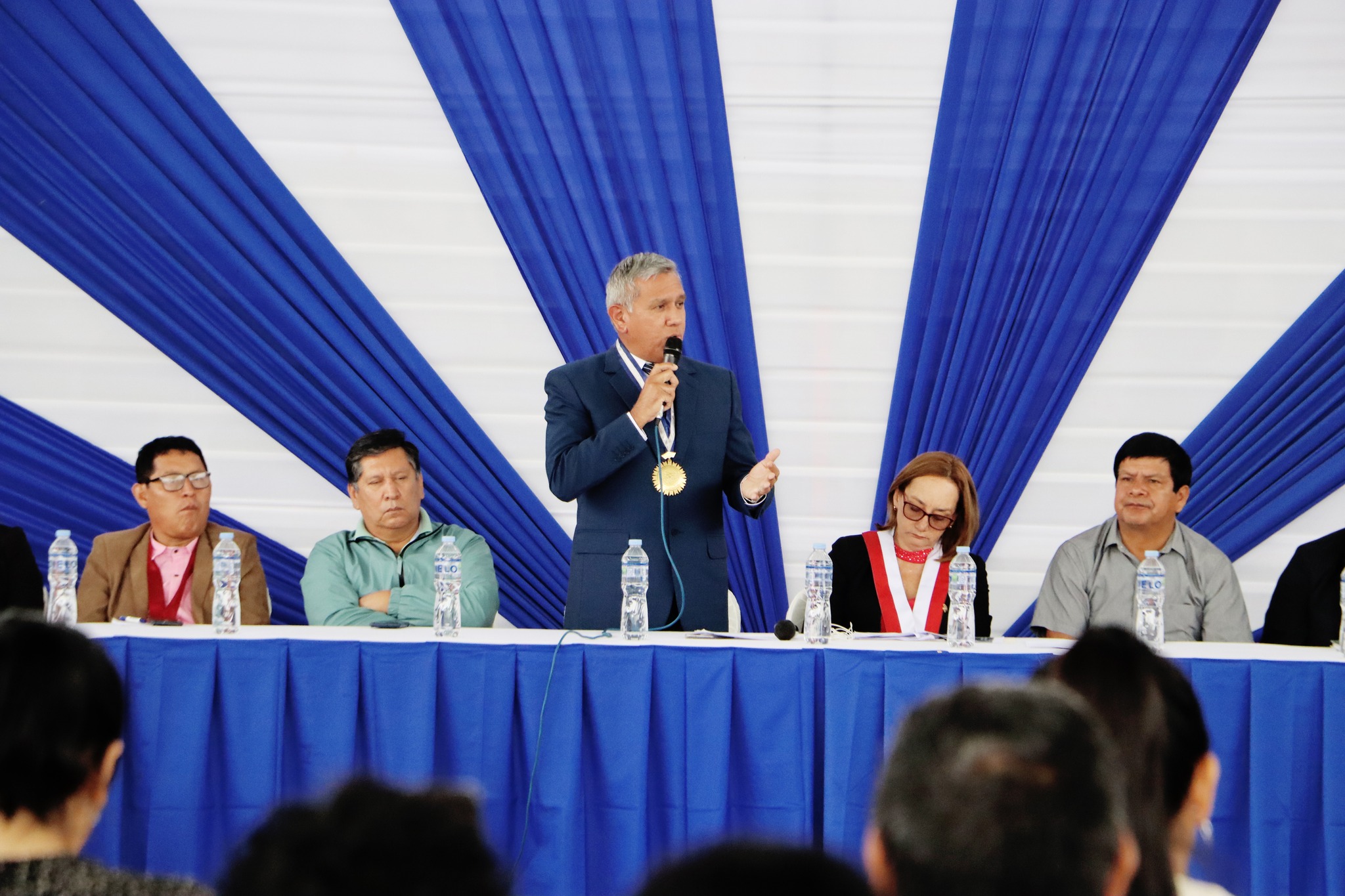 Alcalde Fernando Cárdenas se reunió con sus pares en favor de la carretera que nos unirá con Cerro de Pasco y Oxapampa
