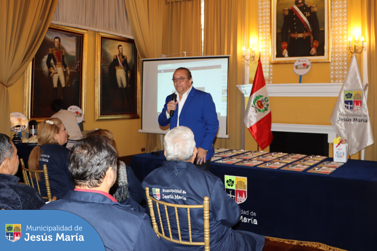 👏 Se realizó un reconocimiento especial a nuestro equipo de la Subgerencia de Atención al Ciudadano, Gestión Documental y Archivo, al conmemorarse el 👨🏻💼 “Día del Archivero Peruano”.