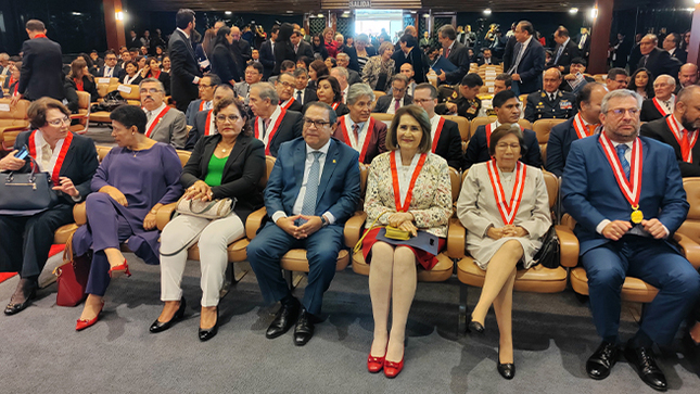 Magistrados del Tribunal Constitucional participaron de la ceremonia de aniversario del Ministerio Público