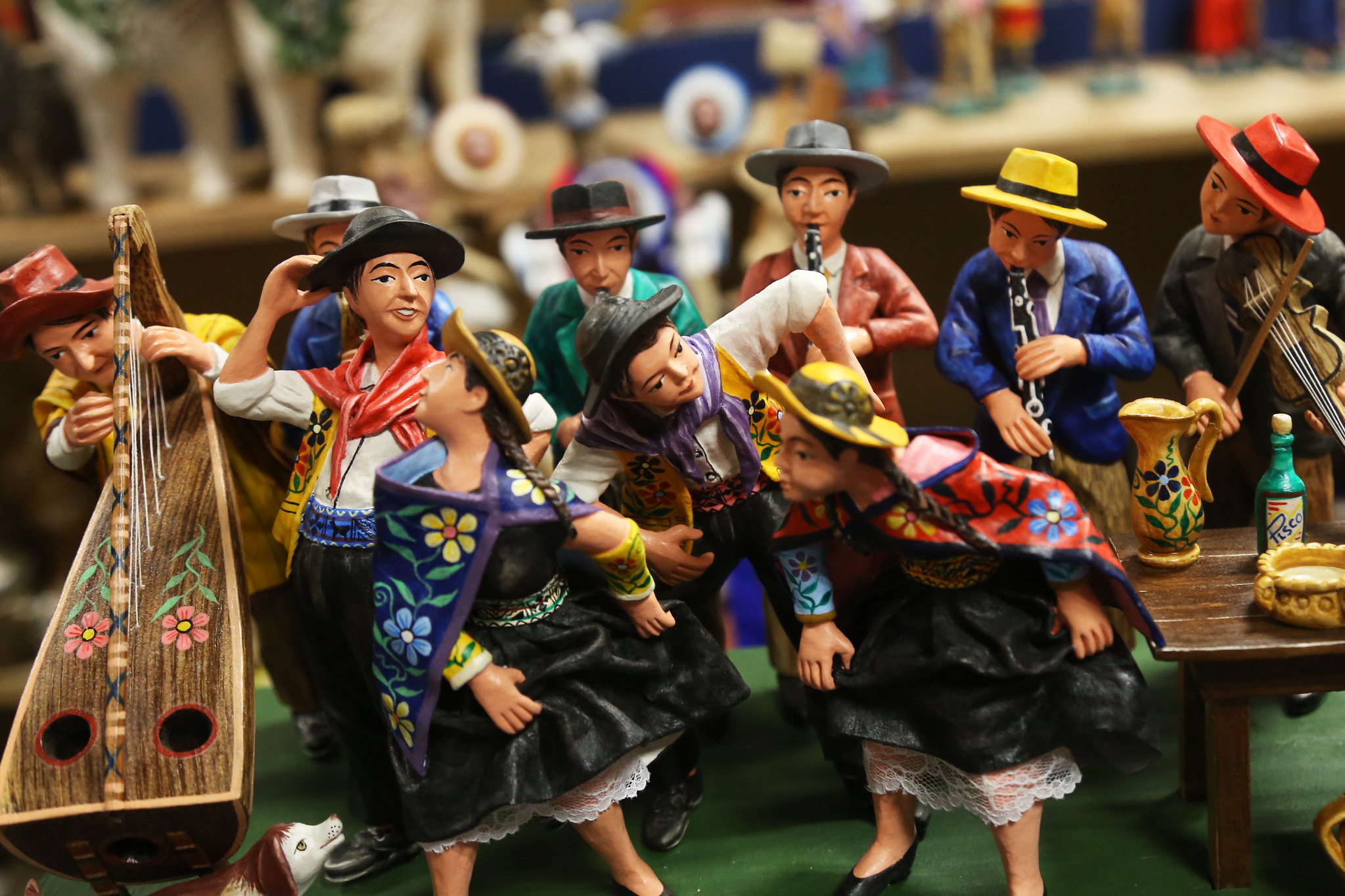 Ministra de Cultura oficializa “Estrategia de Salvaguardia de la Artesanía y Arte Tradicional Ruraq Maki Nuestra Herencia Hecha a Mano”
