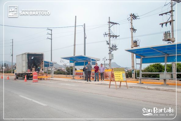 Además es el primer ingreso al distrito de Norte a Sur siendo la fachada turística del distrito donde se ubica la Cruz de Hueso.