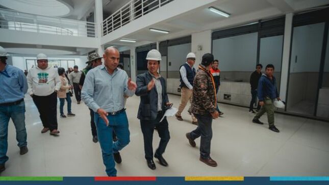Alcalde Inspecciona Trabajos En Mercado Zonal Sur