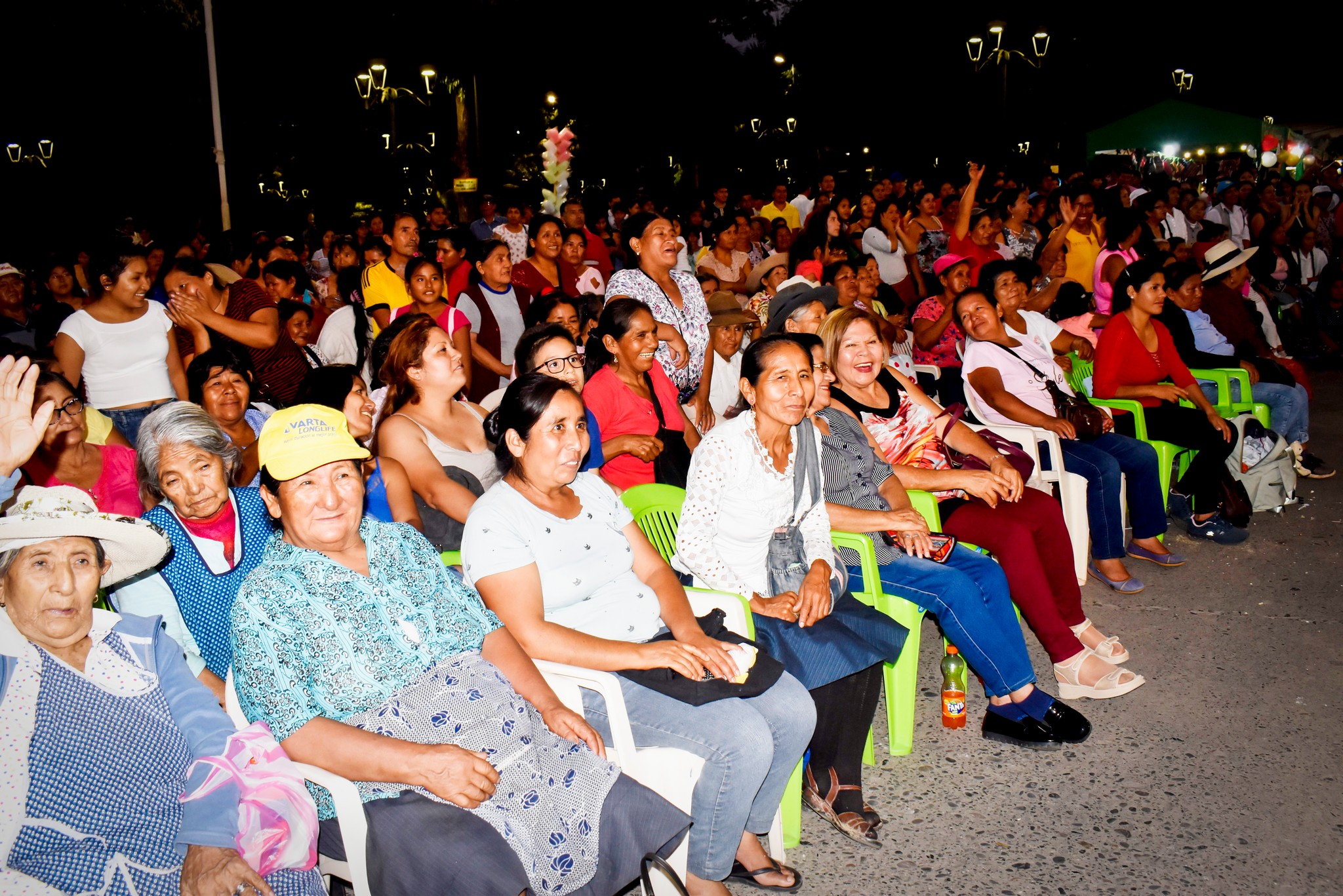 Municipalidad provincial brinda saludo y agasajo por el día de la madre con final del concurso de canto Buscando Talentos Convencianos