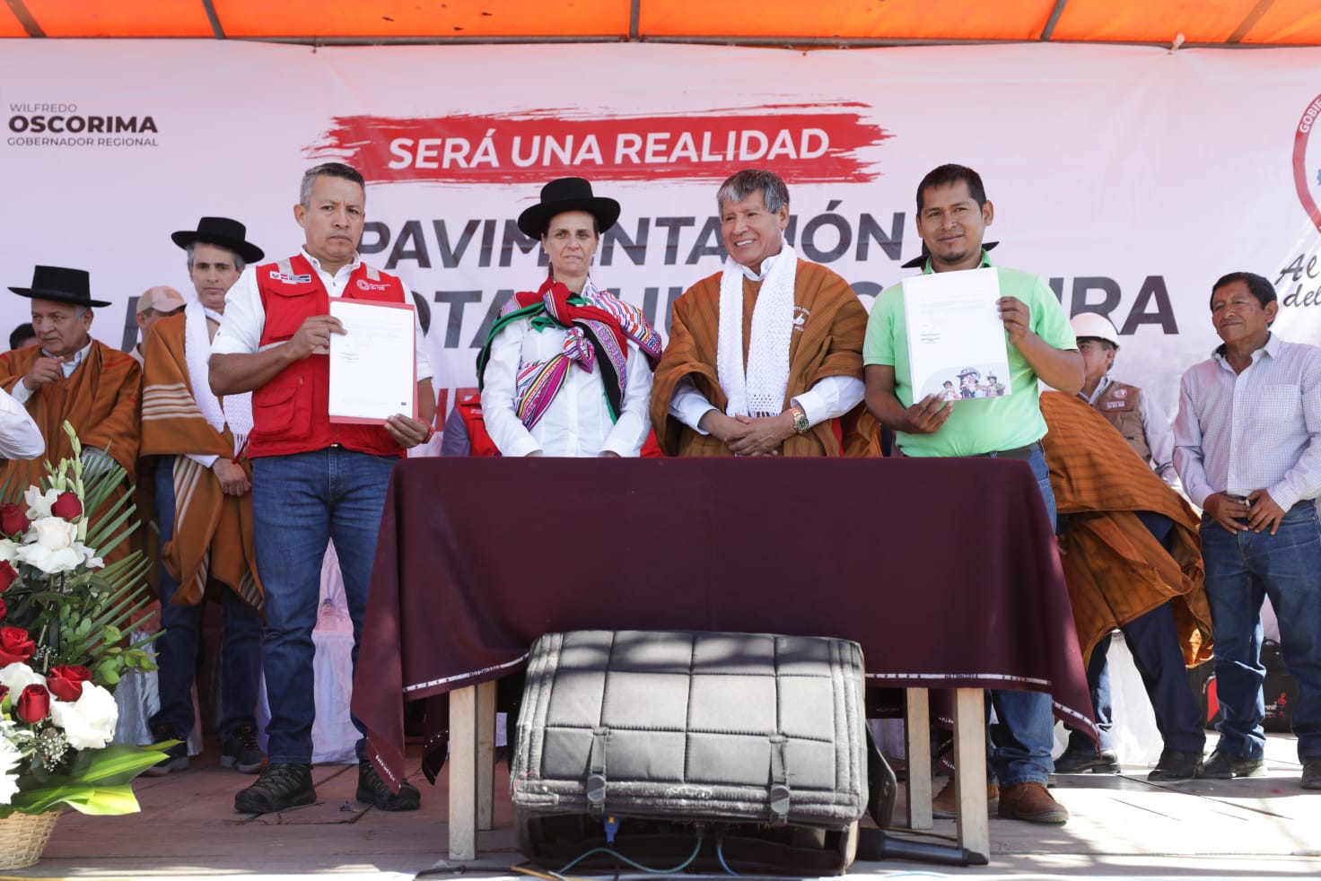 Ayacucho: Ministerio de Vivienda firma convenios para transferir recursos y reducir brecha de agua y saneamiento en la región