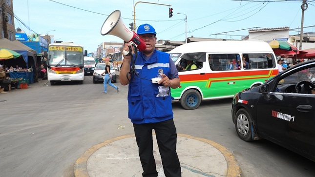 La MPT está informando, educando, sensibilizando y concientizando a peatones y conductores respecto al tránsito seguro.