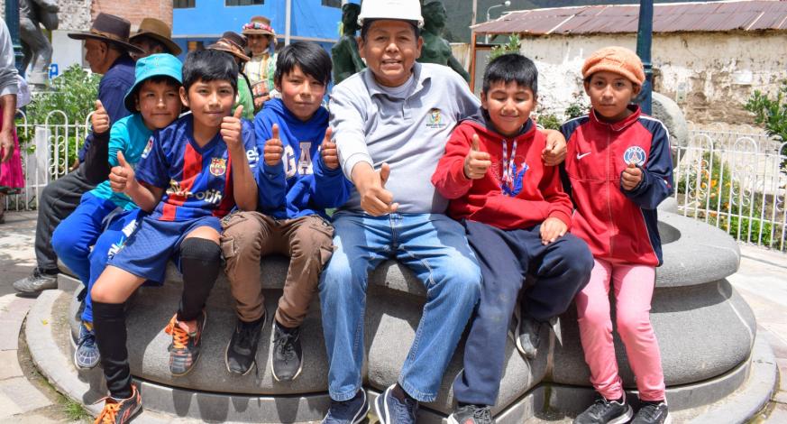 Reinició este jueves 23 de marzo en la plaza cívica de Muylaque el proyecto: “Mejoramiento del servicio de provisión de agua para riego en los canales de distribución en la localidad de Muylaque del distrito de San Cristóbal, provincia Mariscal Nieto, región Moquegua”.