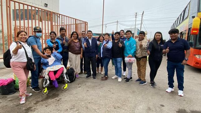 Más de 120 personas con discapacidad participaron de un día recreativo en la playa de Ite “Arena Blanca”, que incluyó el traslado al balneario ida y vuelta, el servicio de alimentación y un taller de inserción socio cultural y deportivo.