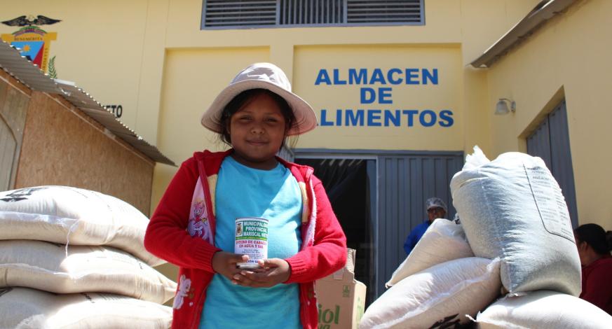 Se llevó a cabo la distribución de alimentos para los Comedores Populares del Programa de Complementación Alimentaria (PCA) el cual está a cargo de la Gerencia de Desarrollo Económico y Social a través de la Sub Gerencia de Desarrollo Social; el cual beneficia a Comedores Populares con 1 245 usuarios, a Hogares y Albergues con 30 usuarios y a 441 personas en riesgo.