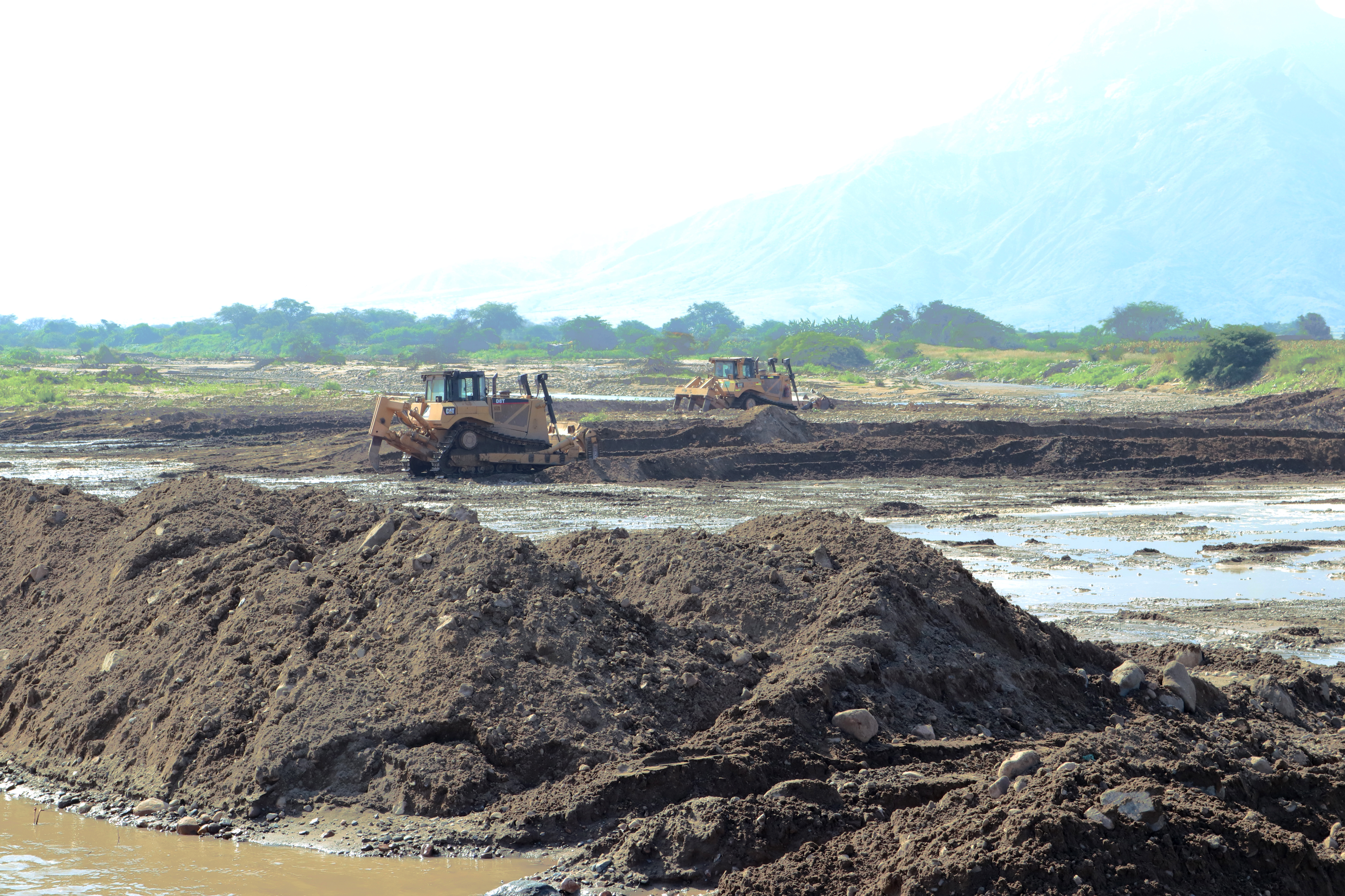 PEJEZA inicia trabajos en el Río Chamán