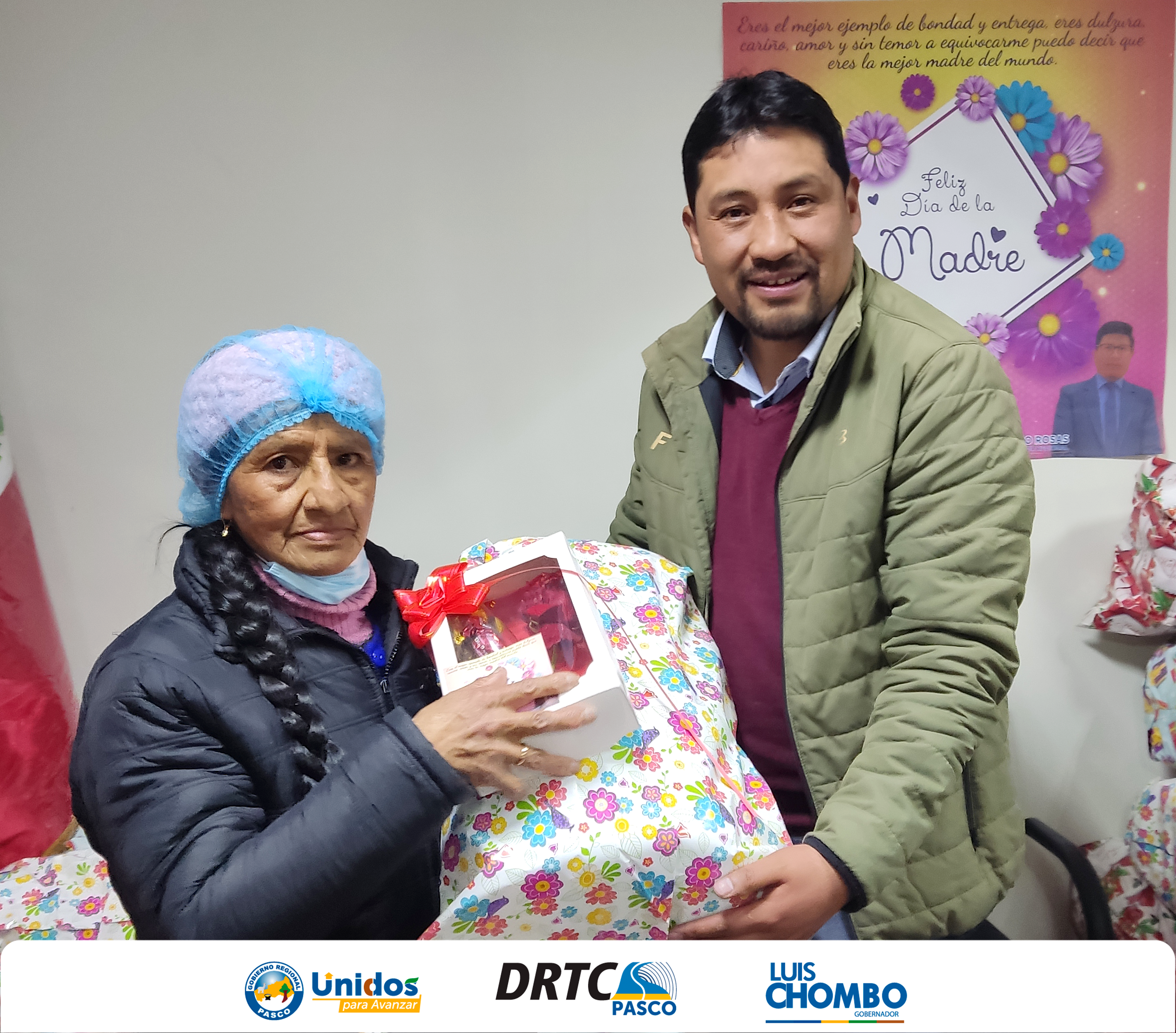 En esta fecha tan especial expresamos nuestro reconocimiento a todas las madres por su abnegada labor, desde la Dirección Regional de Transportes y Comunicaciones Pasco, desearle un
¡Feliz Día de la madre pasqueña!!!.