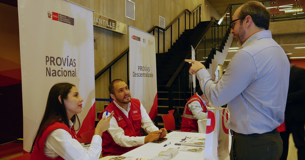 Participación en evento ProInversión
