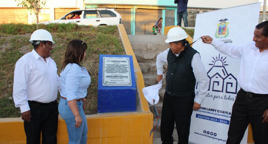 La Municipalidad Provincial de Mariscal Nieto-representada por su máxima autoridad-inauguró hoy el proyecto: “Creación del drenaje pluvial urbano del distrito San Antonio, Provincia Mariscal Nieto, región Moquegua-Etapa II”. La ceremonia también tuvo la presencia de los regidores; Alejandro Vizcarra Ramos y Sandra Espinoza Guerrero.