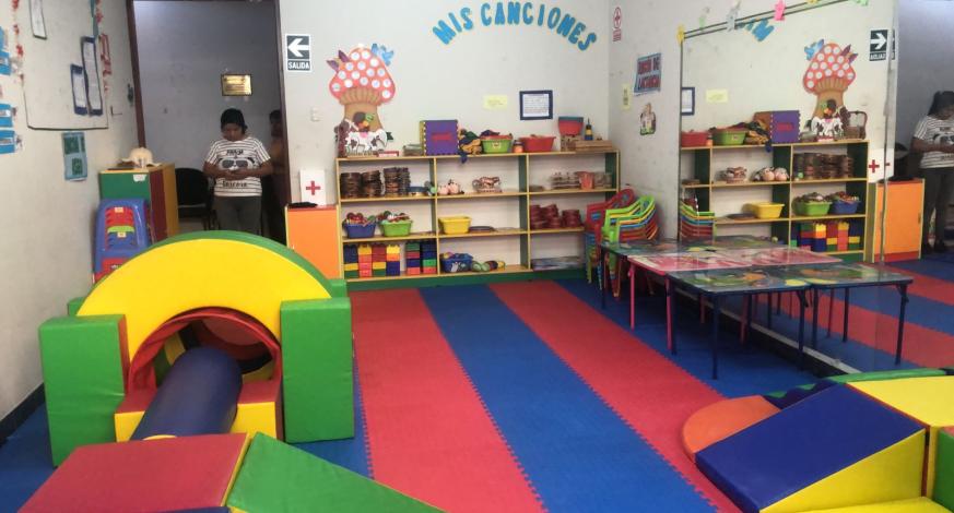 Incentivar el desarrollo integral de la persona desde su temprana infancia es vital, por ello la comuna provincial promueve el “Programa Ludotecas” dirigido a niños de 0 a 3 años. Actualmente existen cuatro ludotecas en la provincia: Samegua, Chen Chen, Los Ángeles y Cercado.
