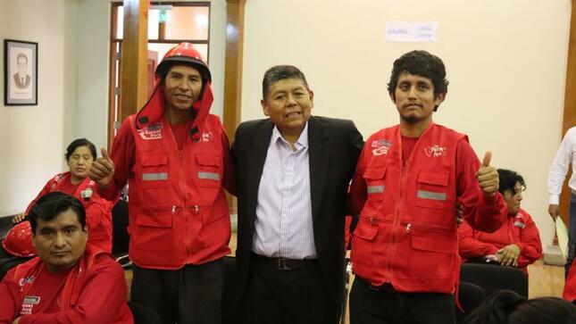 Con el objetivo de aumentar la generación de empleo en nuestra localidad, John Larry Coayla, burgomaestre provincial, presidió la ceremonia de inicio de actividades de mantenimiento entre la Municipalidad Distrital de Mariscal Nieto y Lurawi Perú, evento desarrollado en el Centro Cultural Santo Domingo.