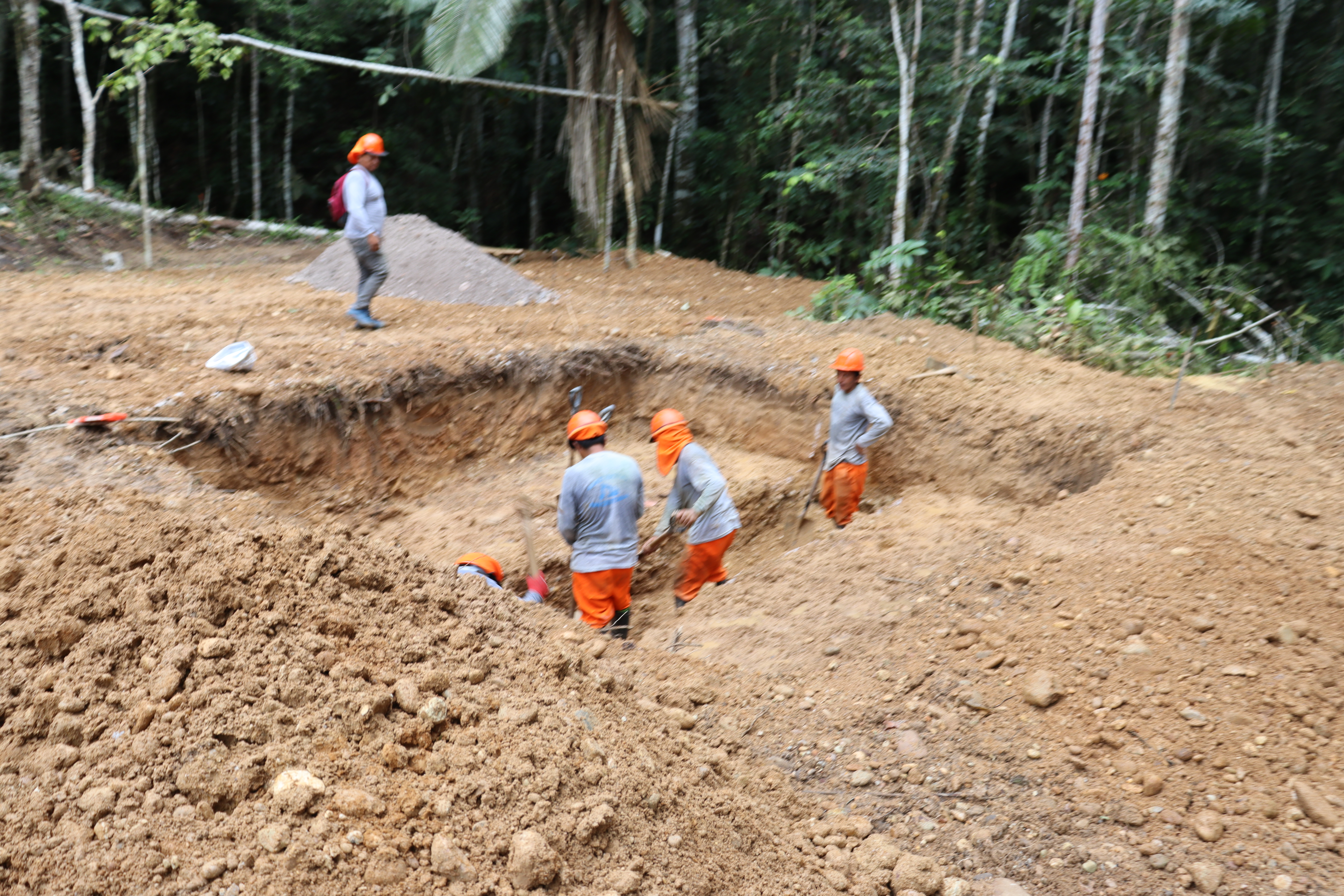 supervision del avance de obra, en su primera semana de ejecucion 