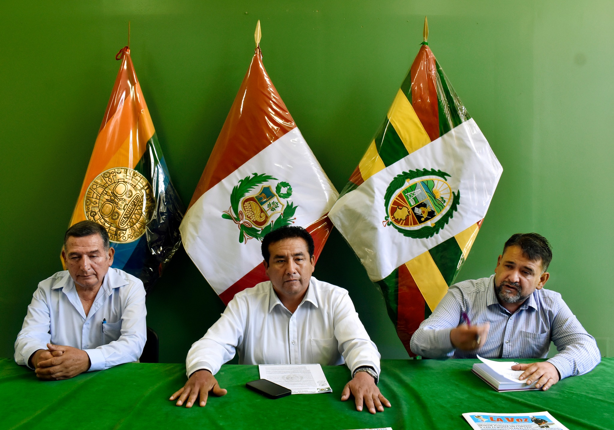 Alcalde provincial presenta oficialmente a nuevo gerente municipal