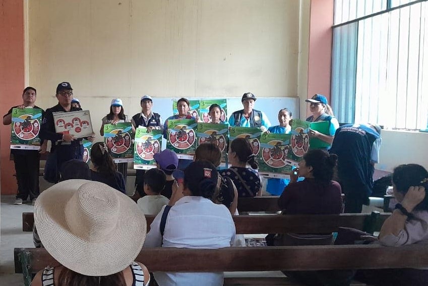 Foto de promoción de la salud, prevención del dengue