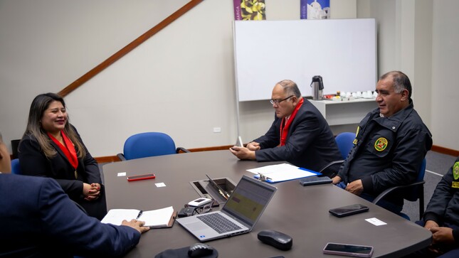 Presidenta de la Corte Superior de Justicia de Cusco solicitó ampliación de cursos y vacantes para capacitar a jueces y trabajadores Sunat