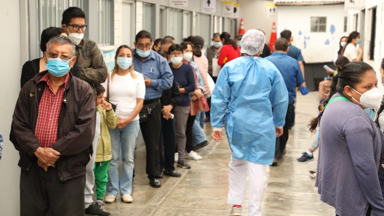 Chequéate Perú Cantante Ana Kholer accedió a servicios preventivos en Centro de Salud Todos los Santos de San Borja