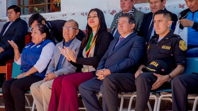 I.E. benjamín Herencia Zevallos de Tintay celebró a lo grande su 57° aniversario con presencia de consejera regional y titular de la DREA
