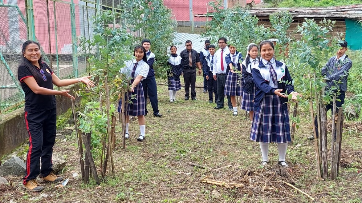 Implementación de proyectos ambientales escolares en Canchaque y San Miguel de El Faique