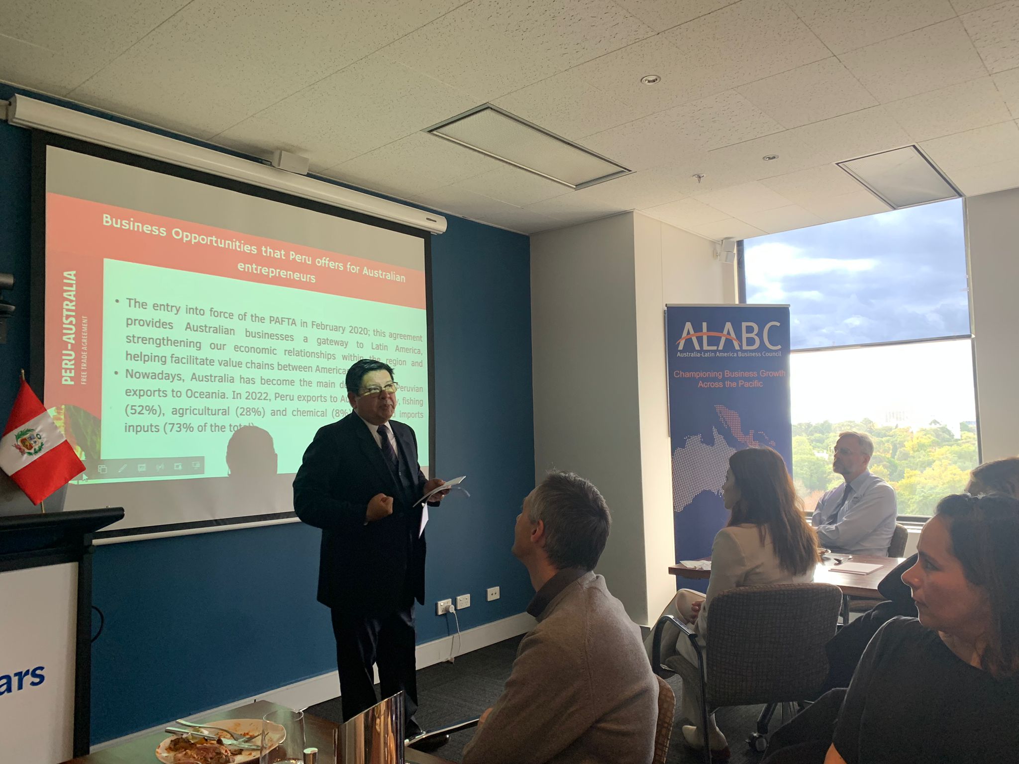 Presentación en evento de promoción económica