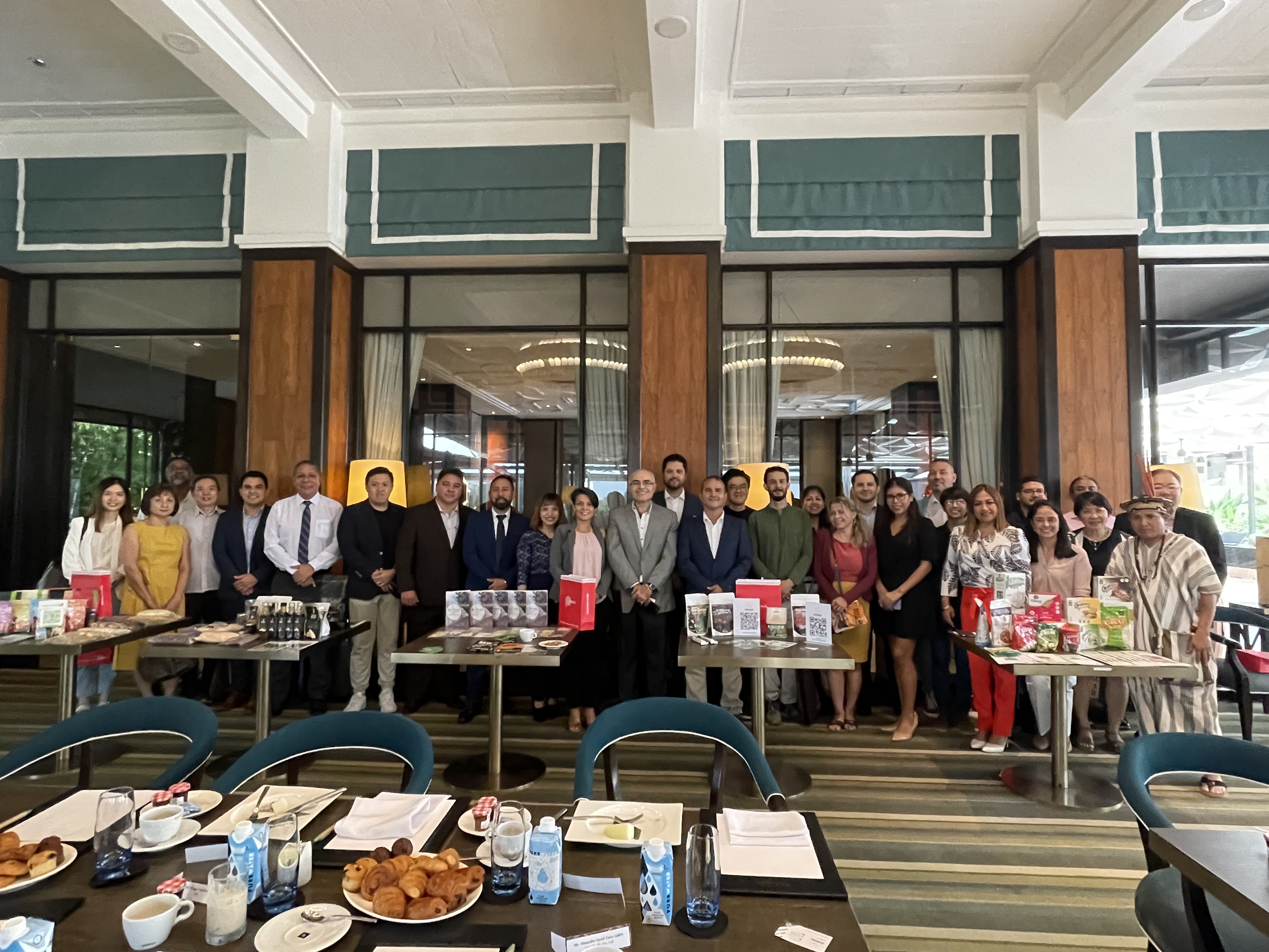 Misión comercial peruana en Singapur