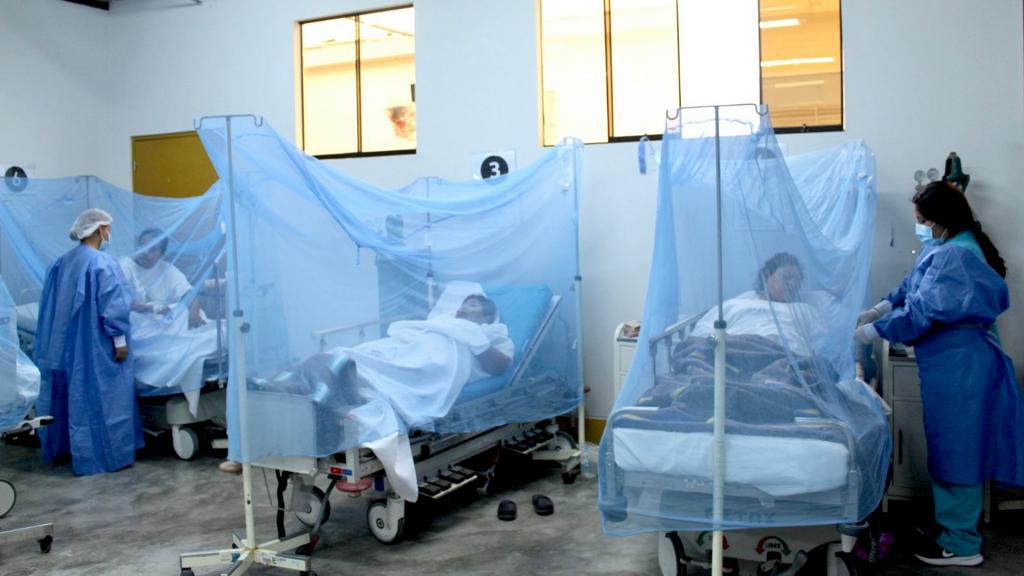 Hospital San Juan de Lurigancho: 30 pacientes fueron dados de alta de la Unidad de Vigilancia Clínica tras vencer el dengue