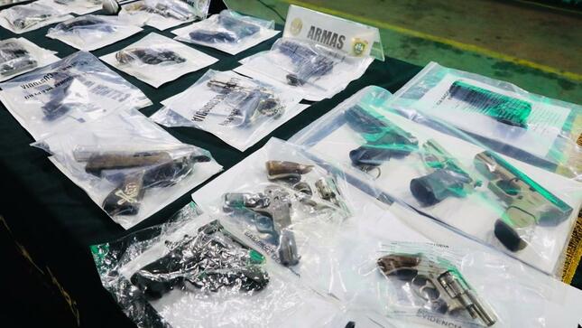 Armas incautadas en operativos por la PNP