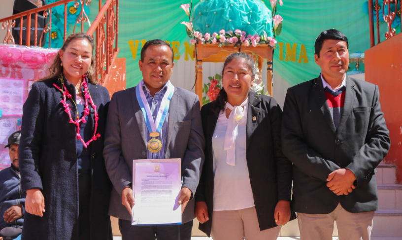 En horas de la mañana, los regidores Dina Soledad Mamani Ramos, Efrain Colca Borba y Eliseny Vargas Ramos, en representación del alcalde de Puno, Lic. Javier Ponce Roque, participaron en la ceremonia de celebración por los LXXIII años de aniversario del Centro de Acogida Residencial CAR “Hogar Virgen de Fátima”.