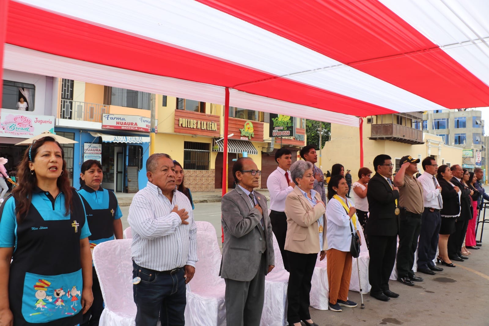 CEREMONIA PROTOCOLAR DE IZAMIENTO DEL PABELL脫N NACIONAL Y CONMEMORACI脫N AL D脥A DE LA EDUCACI脫N INICIAL