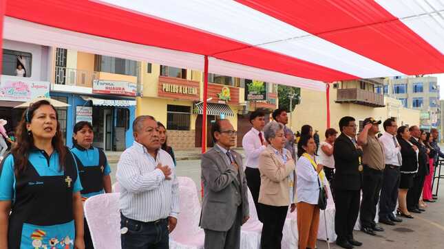 CEREMONIA PROTOCOLAR DE IZAMIENTO DEL PABELLÓN NACIONAL Y CONMEMORACIÓN AL DÍA DE LA EDUCACIÓN INICIAL