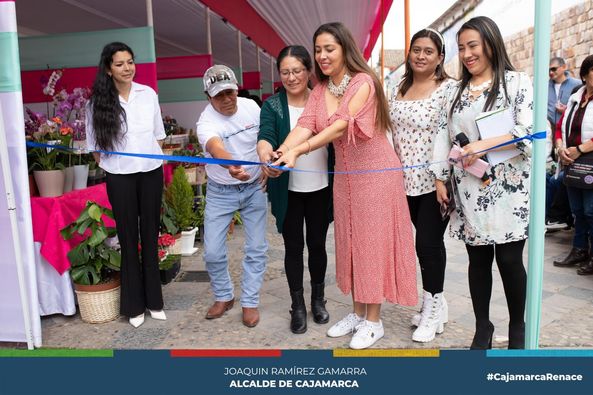 Feria Turístico - Artesanal Florecer En Cajamarca 2023