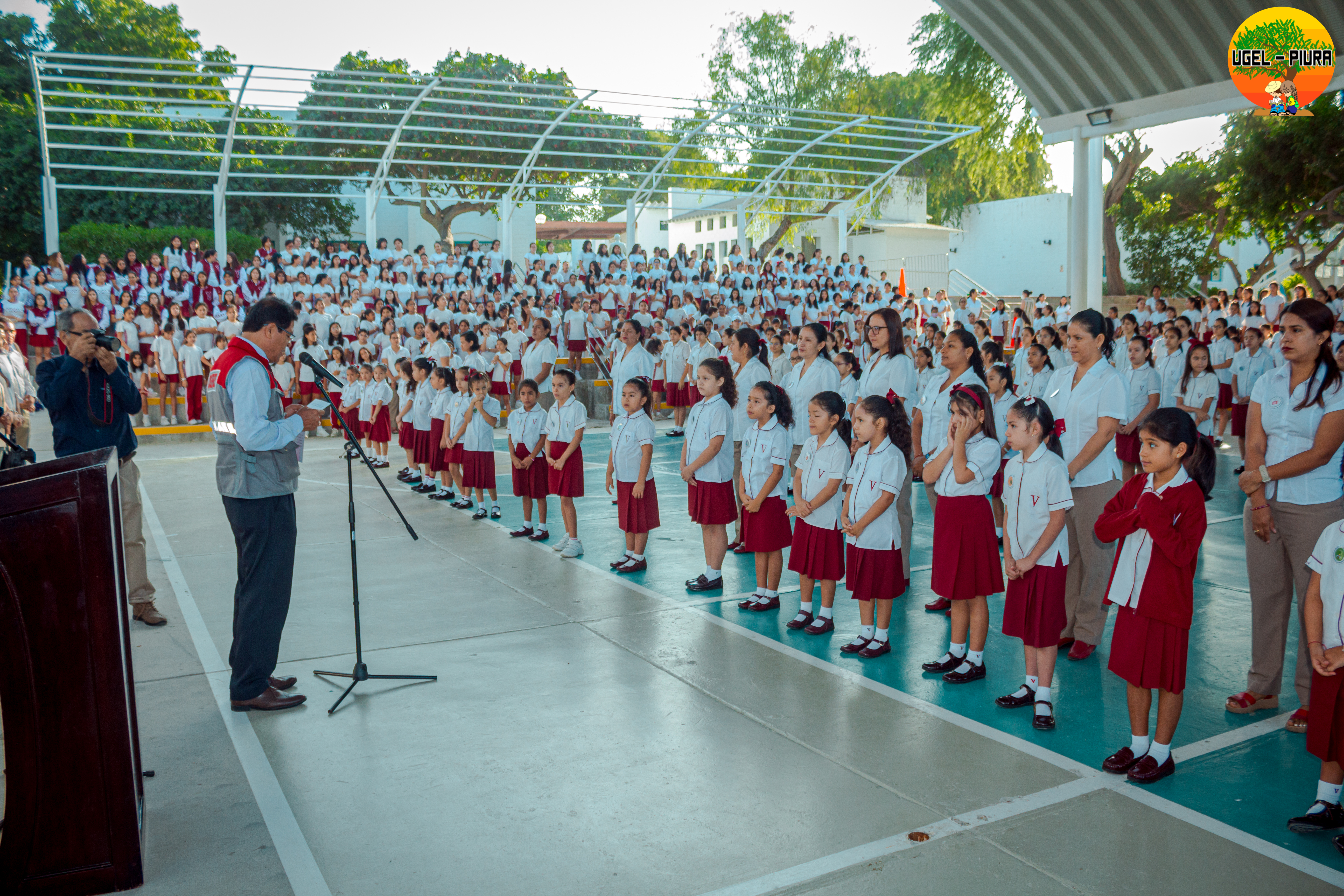 Juramentación de las brigadas escolares, monitores y BAPES del Colegio Vallesol