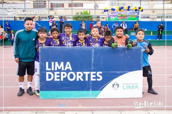San Bartolo, unidos por el deporte y la pasión del fútbol.
