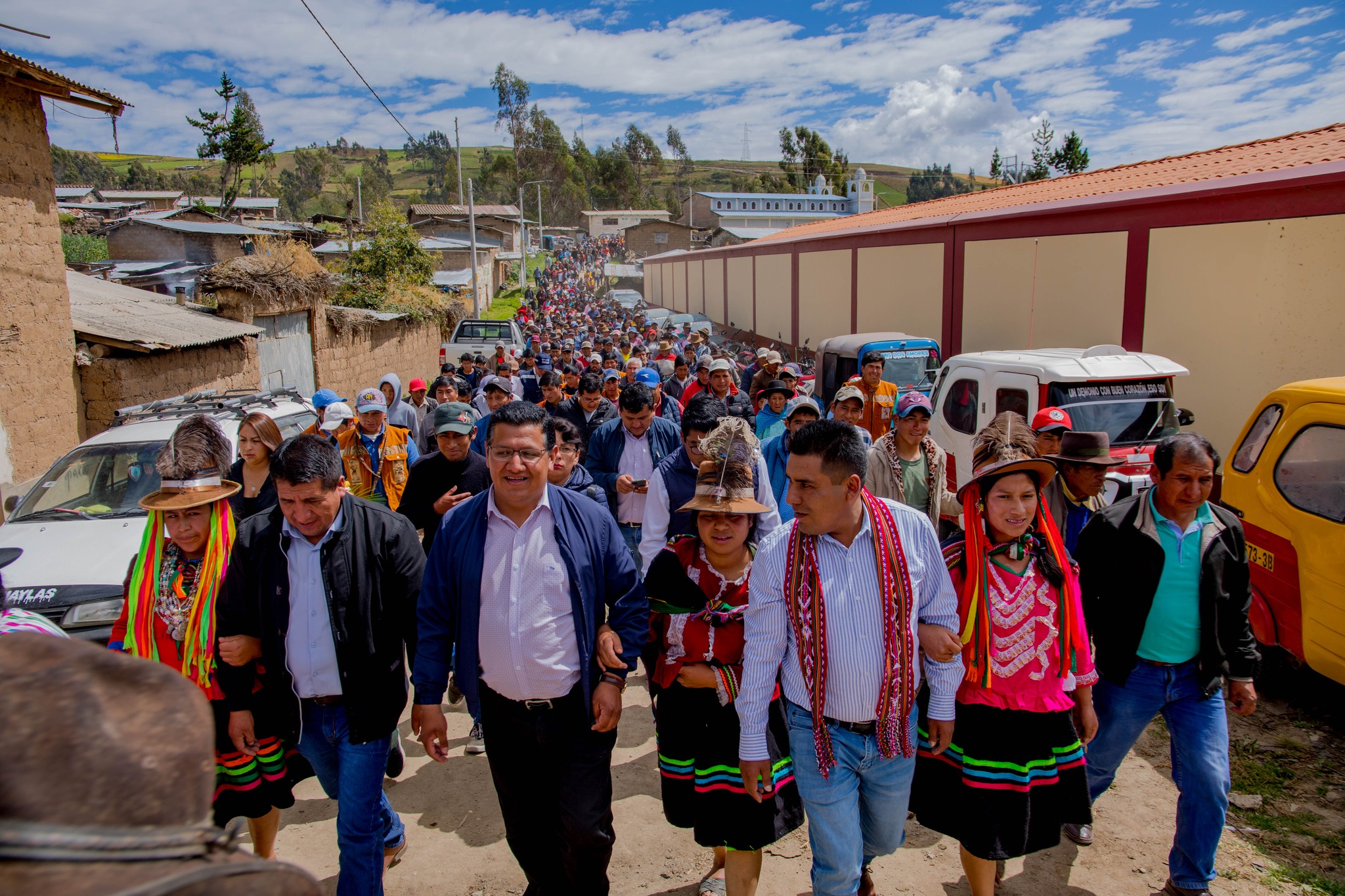 Gobernador Percy Godoy junto a alcaldes de Andahuaylas y San Jerónimo acuerdan trabajar de la mano por el desarrollo de Lliupapuquio