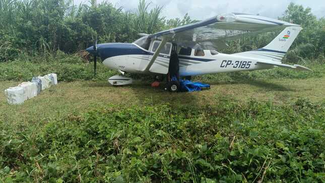 PNP incauta más de 300 kilos de droga tras enfrentarse a balazos con narcotraficantes en Madre de Dios