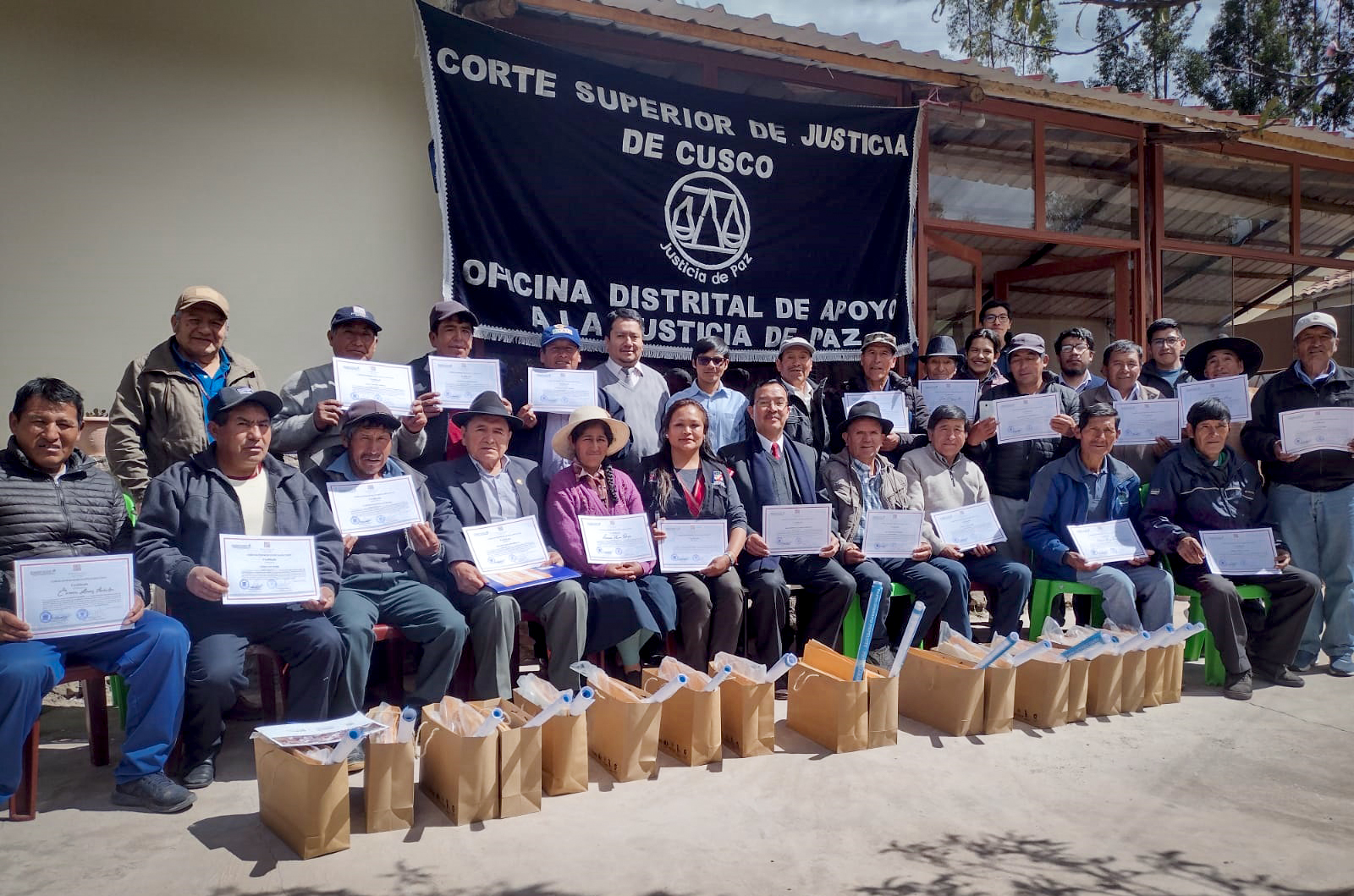 Corte Superior de Justicia de Cusco capacitó a Jueces de Paz de Acomayo