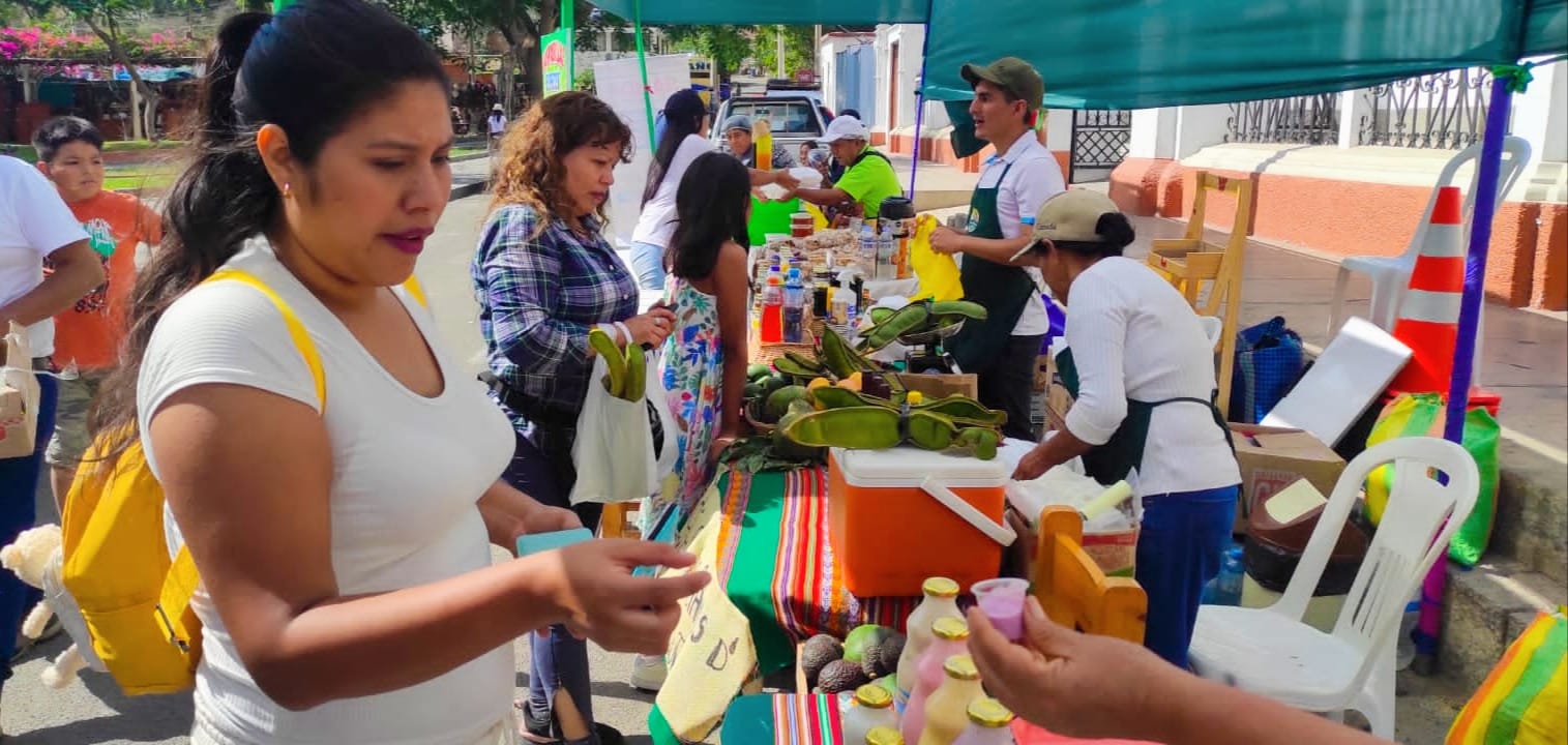 Mercado itinerante - Lunahuaná