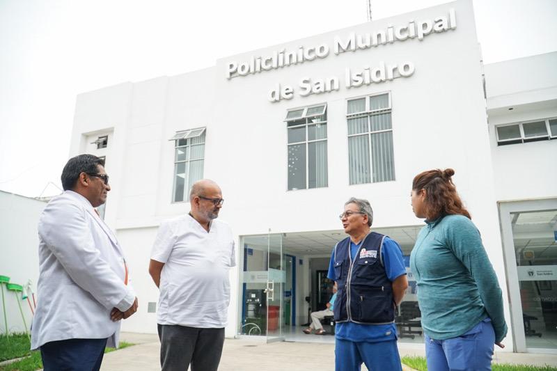 Foto 1 de San Isidro: Director General supervisa instalaciones donde se implementará nuevo centro de salud mental comunitario
