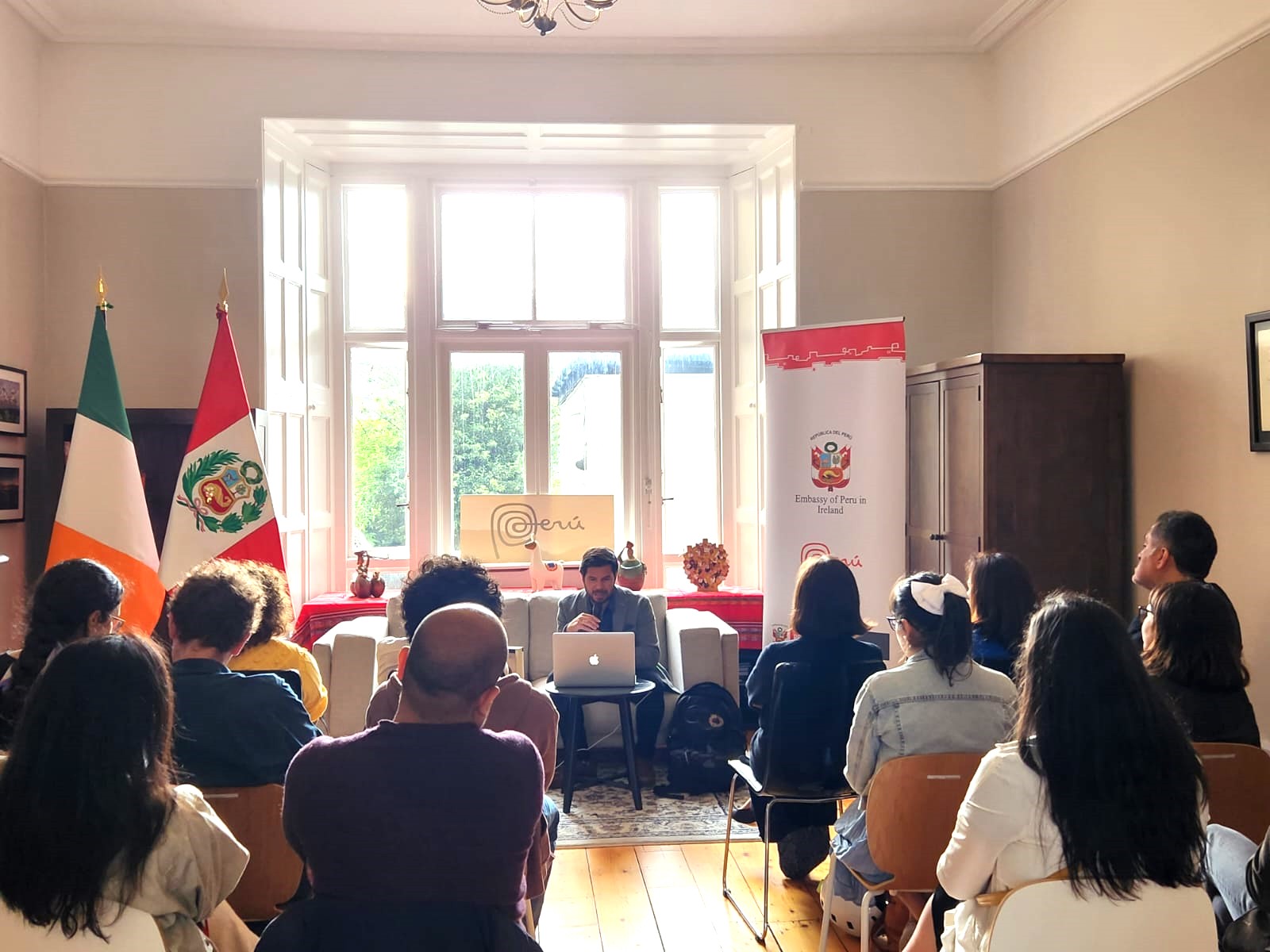 Renato Cisneros en Dublín