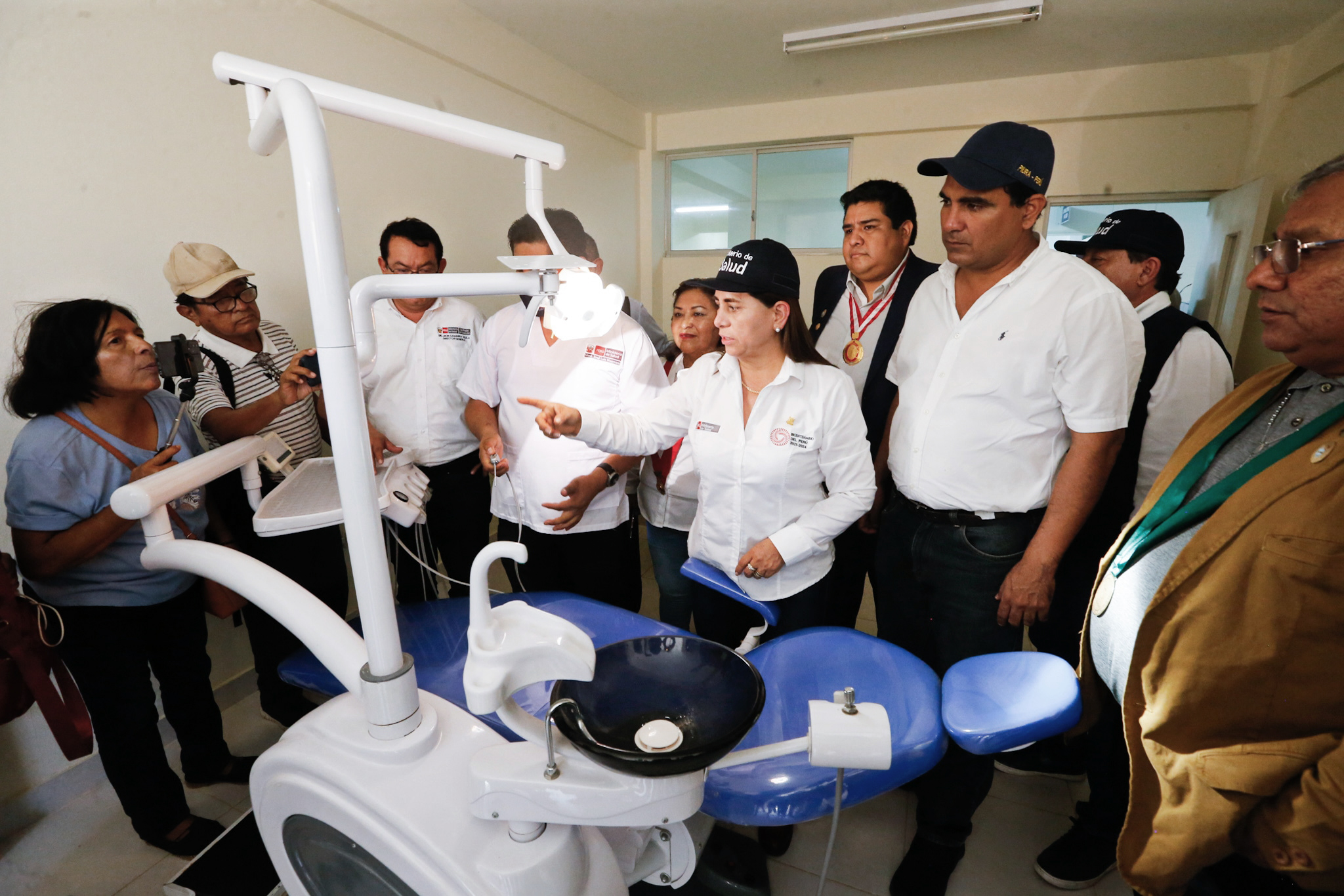 Ministra anuncia que establecimiento de Salud se convierta en el Centro Materno Infantil El Alto