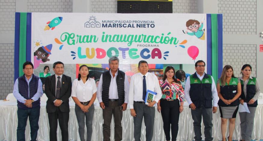 Motivar el desarrollo integral de la persona desde su infancia es fundamental, por ello, esta mañana se desarrolló la inauguración del programa “Ludotecas” en el Complejo Municipal, con la presencia del alcalde provincial John Larry Coayla, la regidora Sandra Espinoza y los alcaldes del Centro Poblado de Los Ángeles y Chen Chen.