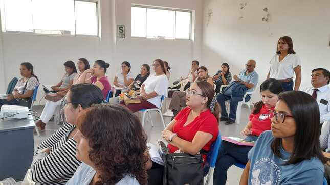 UGEL Talara en coordinación con Especialistas de DREP realizaron Taller de Fortalecimiento a Docentes del Área de Inglés